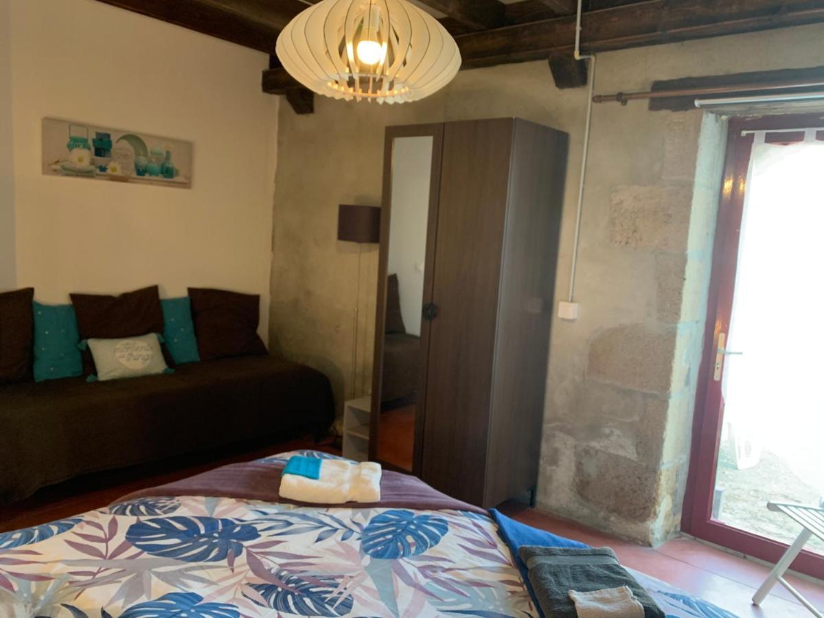 Domaine De La Madeleine Bed & Breakfast Ygrande Екстериор снимка